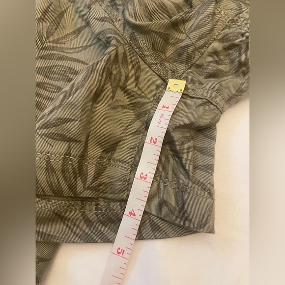 NWT Gap size large green pull on tencel shorts - Picture 13 of 13